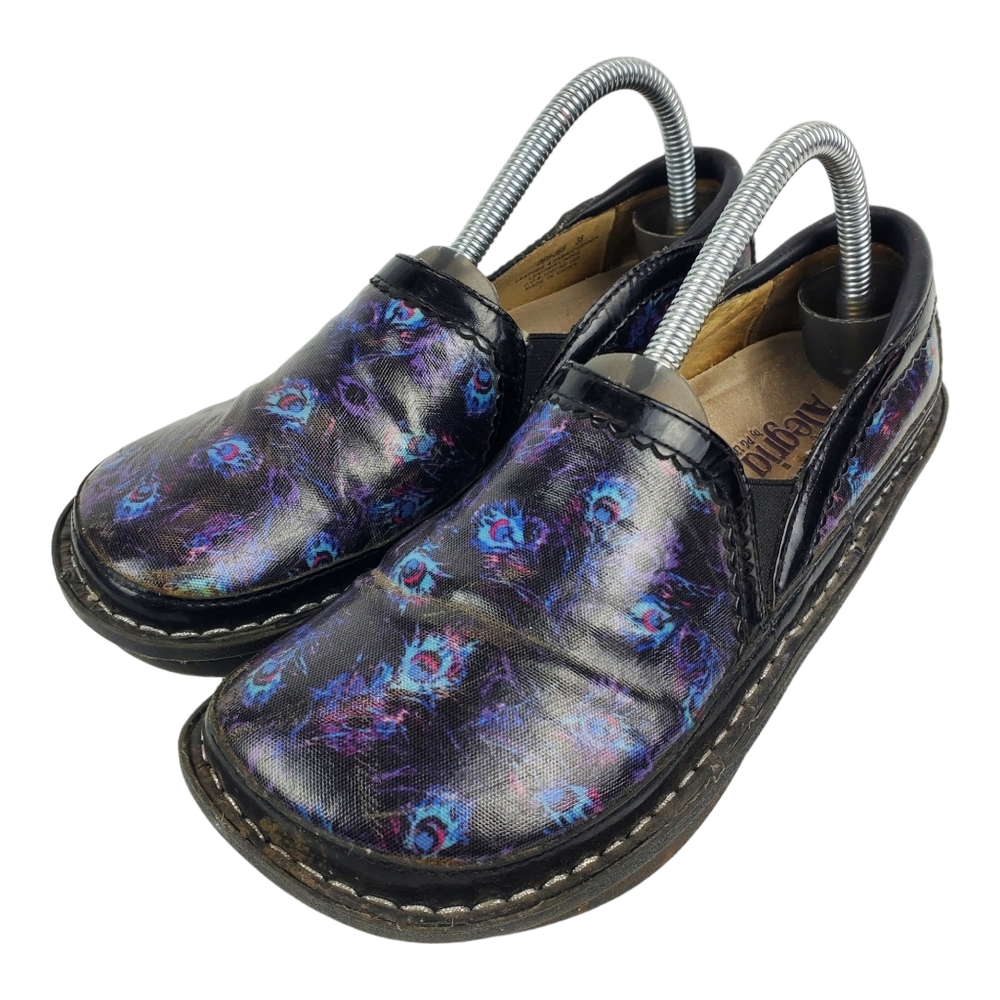 ALEGRIA Clogs Peacock Animal Feather Print Nursing Shoes